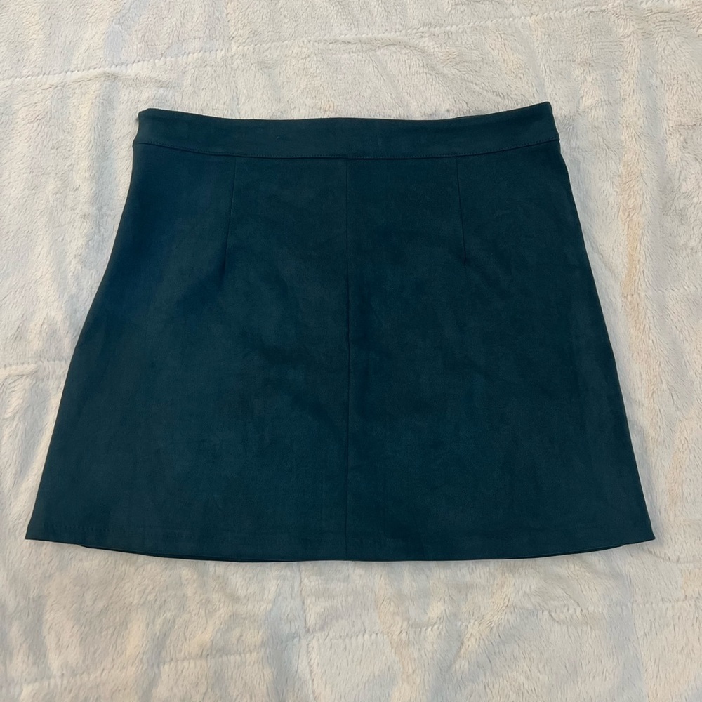 🌿 Francesca’s Blue Rain Faux Suede Mini Skirt - Picture 3 of 5